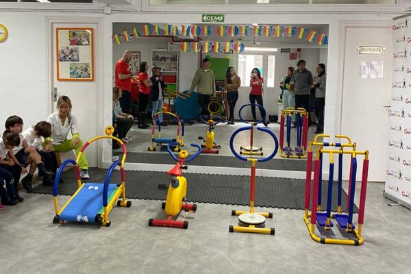 Inauguración MiniGym en colegio María Corredentora